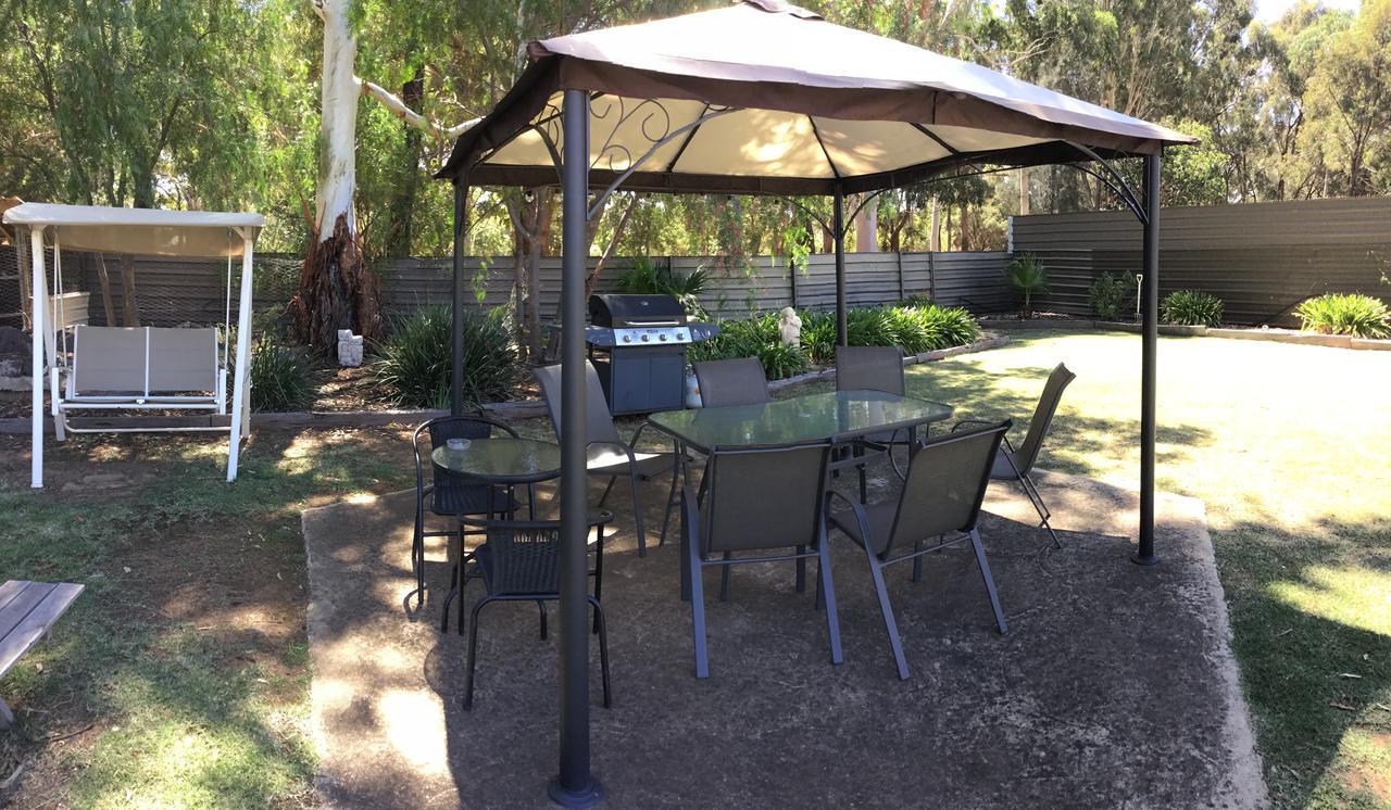Kyabram Country Motel 外观 照片